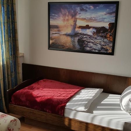 S&L Hotel Neuss Ngoại thất bức ảnh