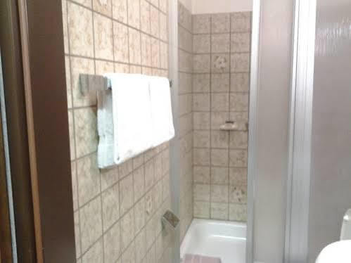 S&L Hotel Neuss Ngoại thất bức ảnh